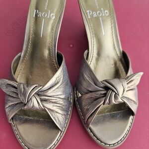 Paolo Women's Gold Sandals